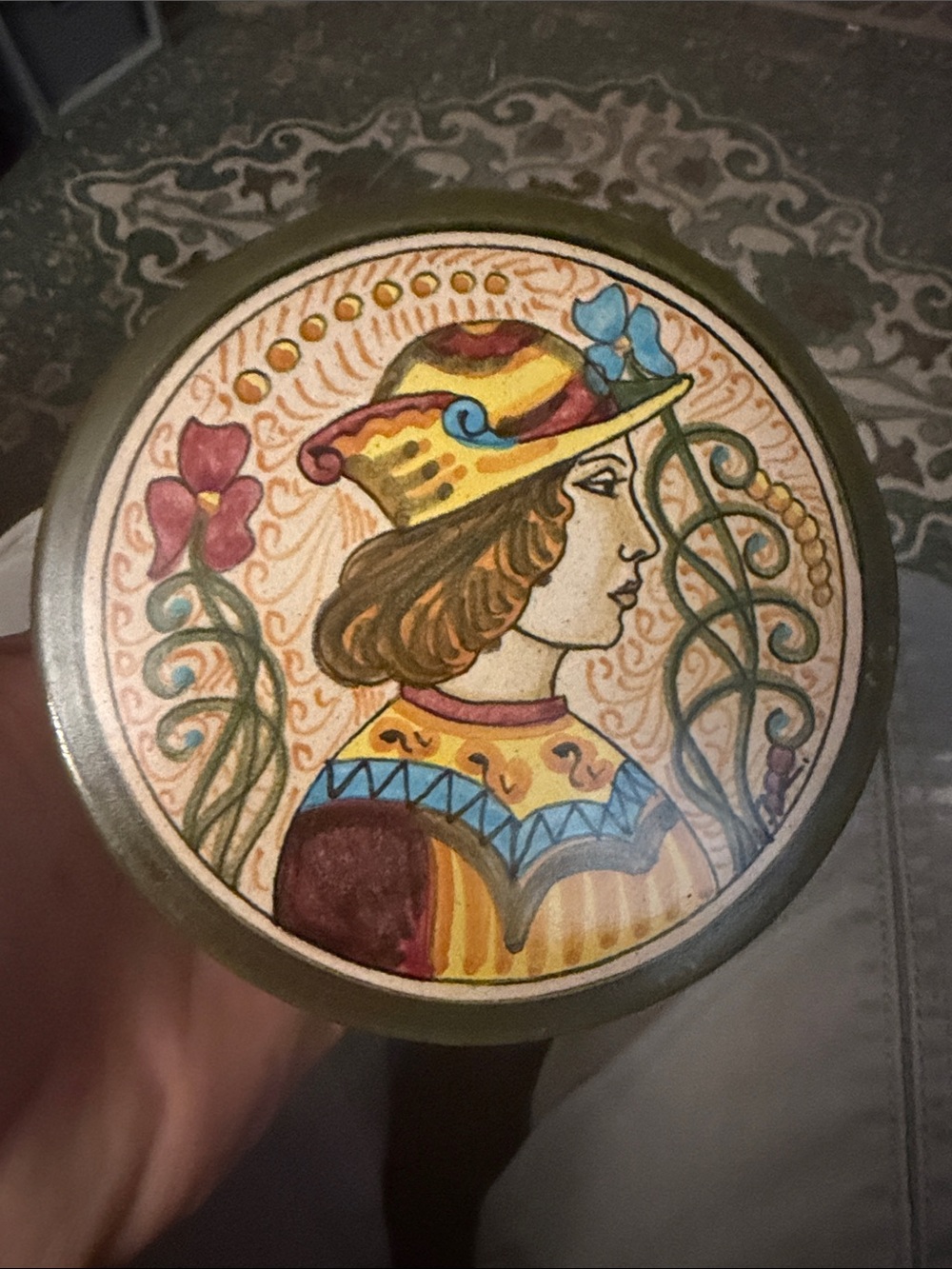 Hand-Painted Deruta art Nouveau Floral Portrait Decorative Trinket - Multicolor